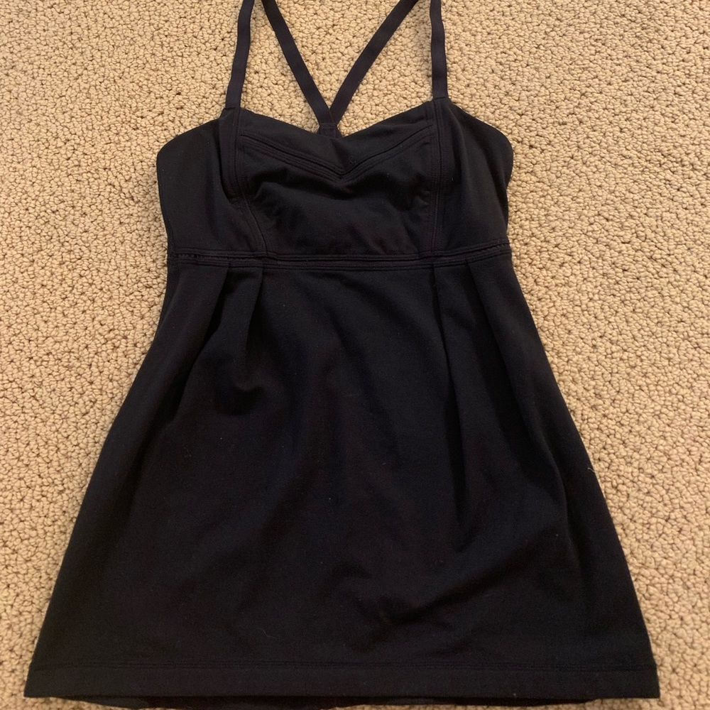 Lululemon tank top